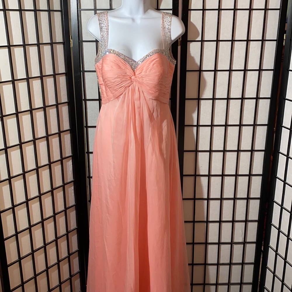 La Femme Floor Length Prom/Formal Dress Size 10